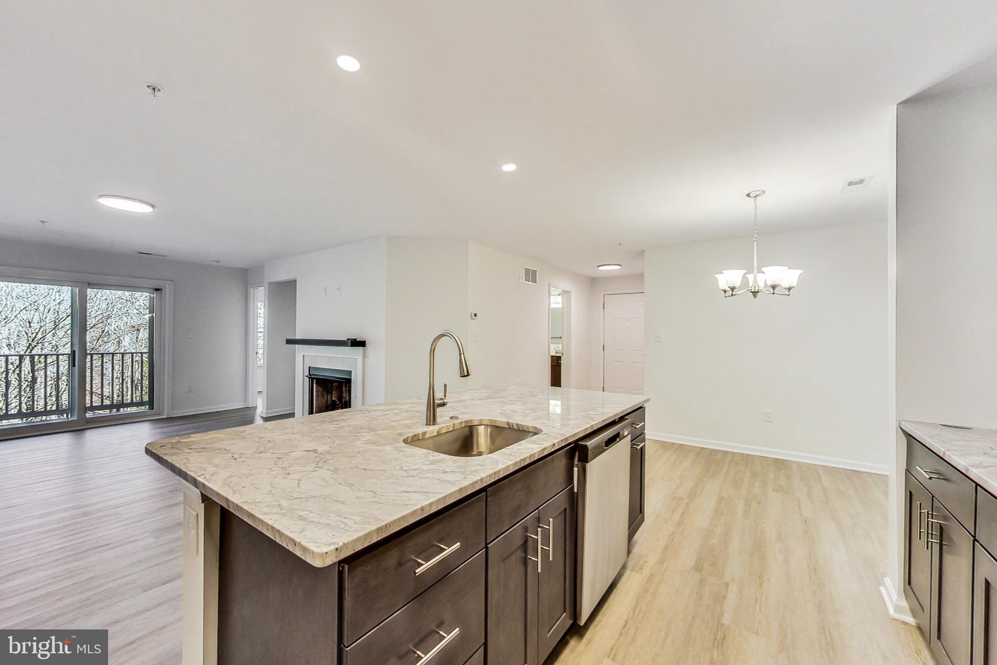 RIVERSTONE - Residential Lease