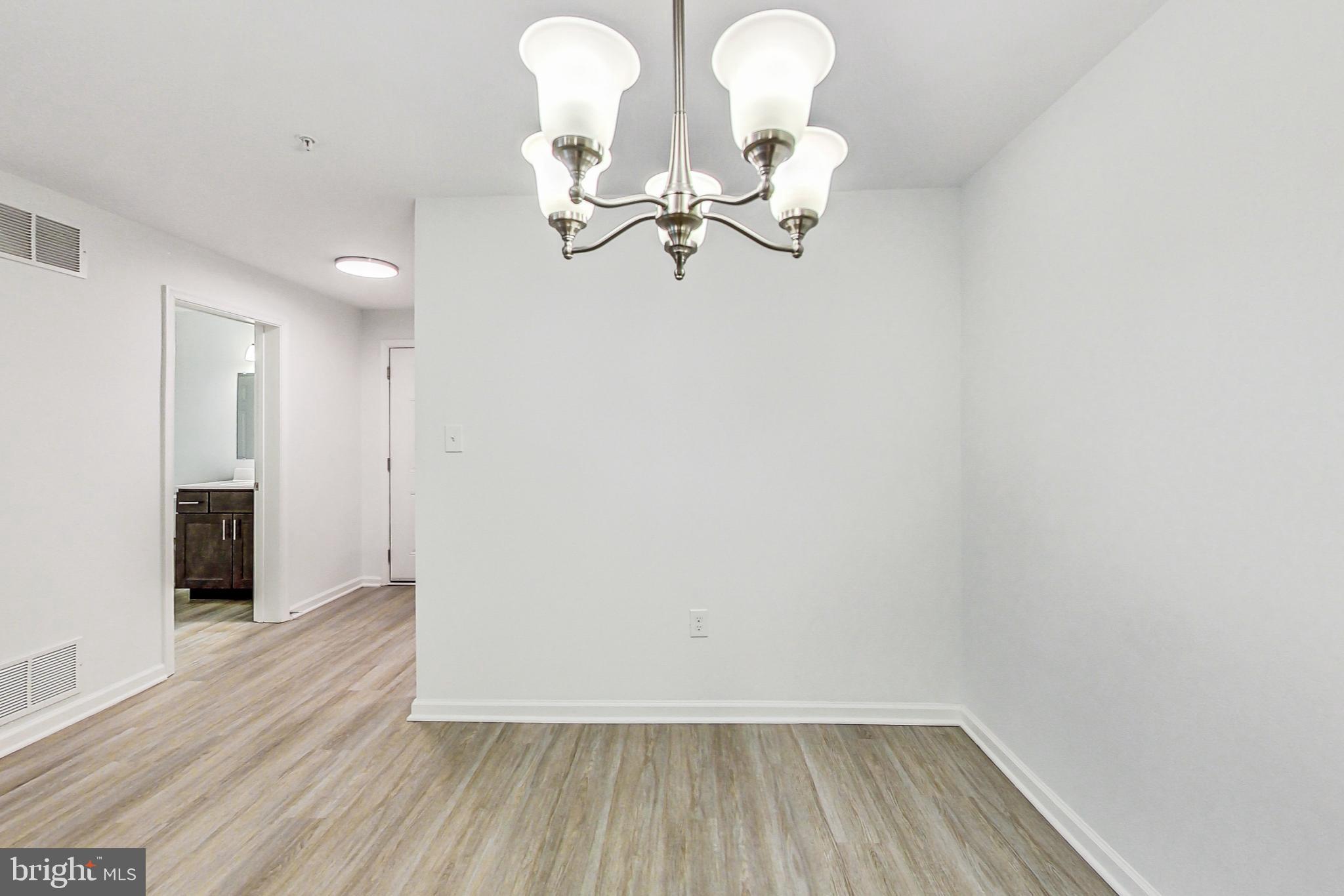 RIVERSTONE - Residential Lease