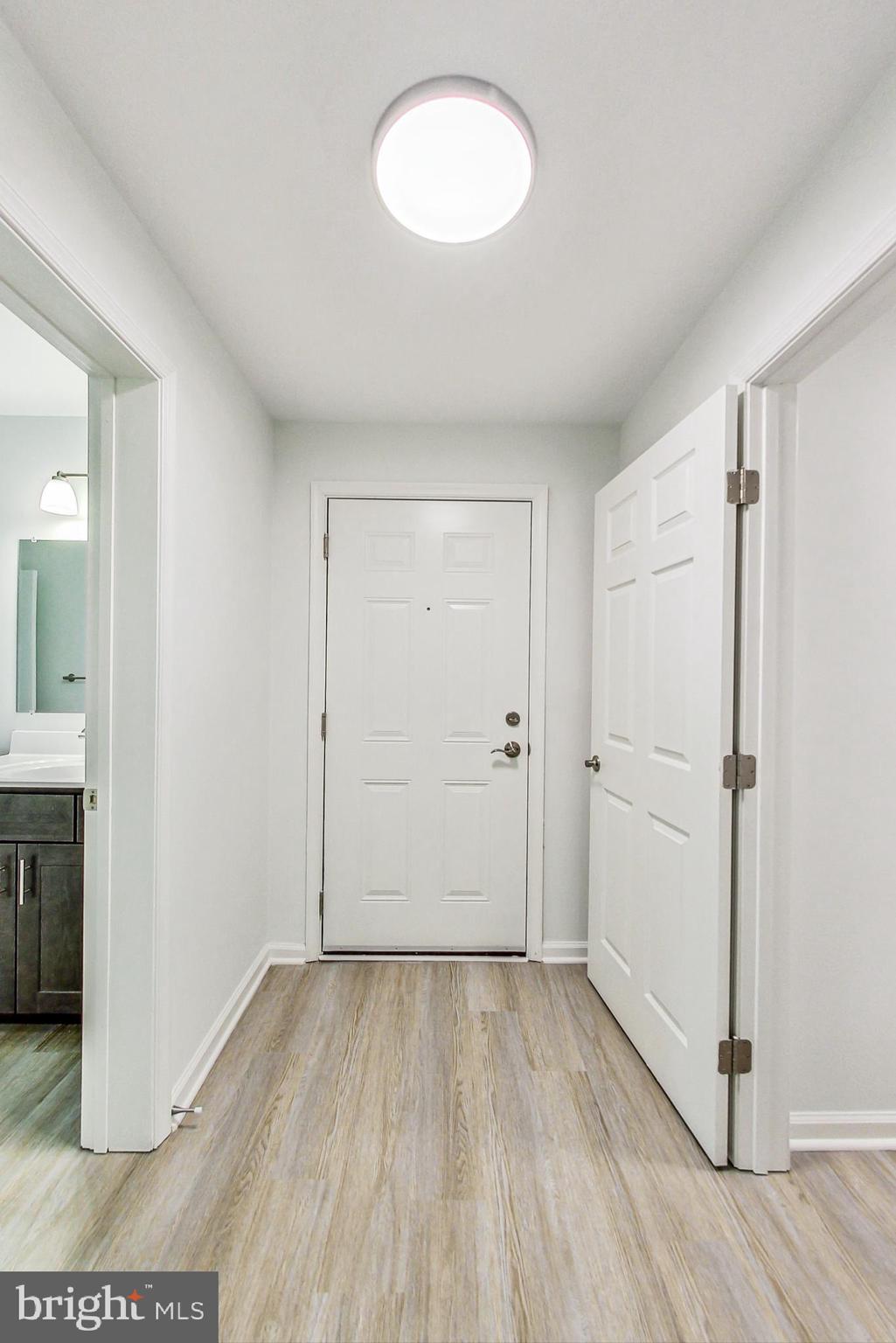 RIVERSTONE - Residential Lease