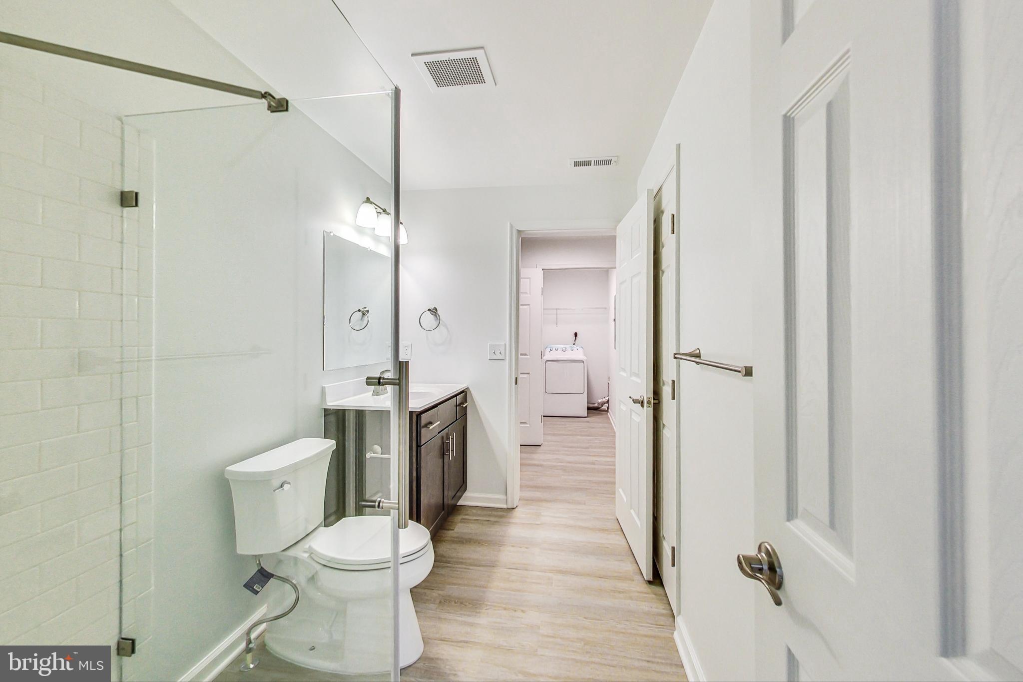 RIVERSTONE - Residential Lease