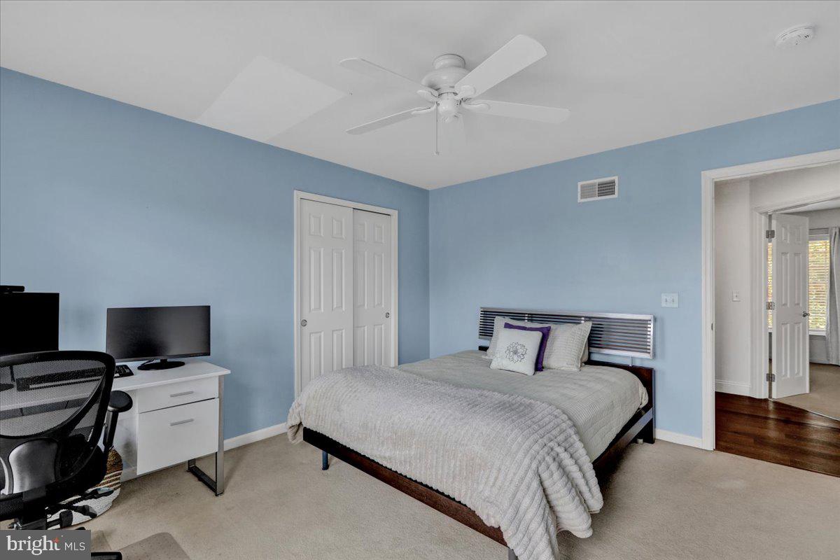 HUNTERS RIDGE - Residential