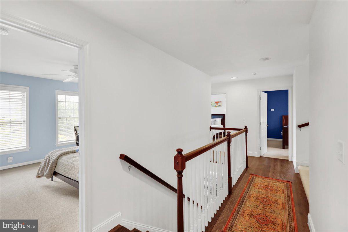 HUNTERS RIDGE - Residential