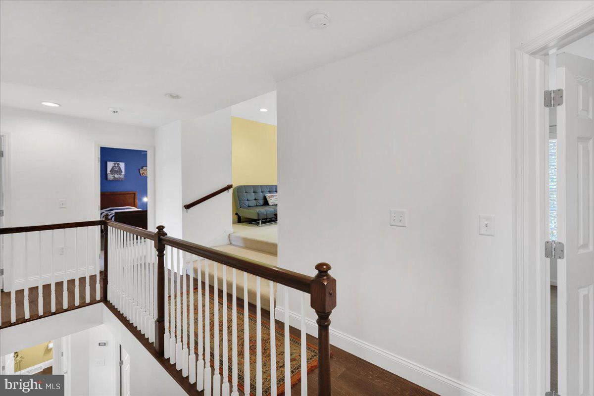 HUNTERS RIDGE - Residential