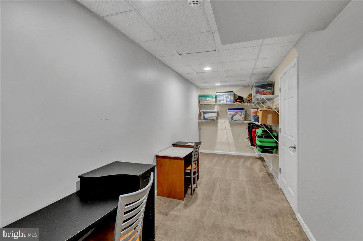 HUNTERS RIDGE - Residential