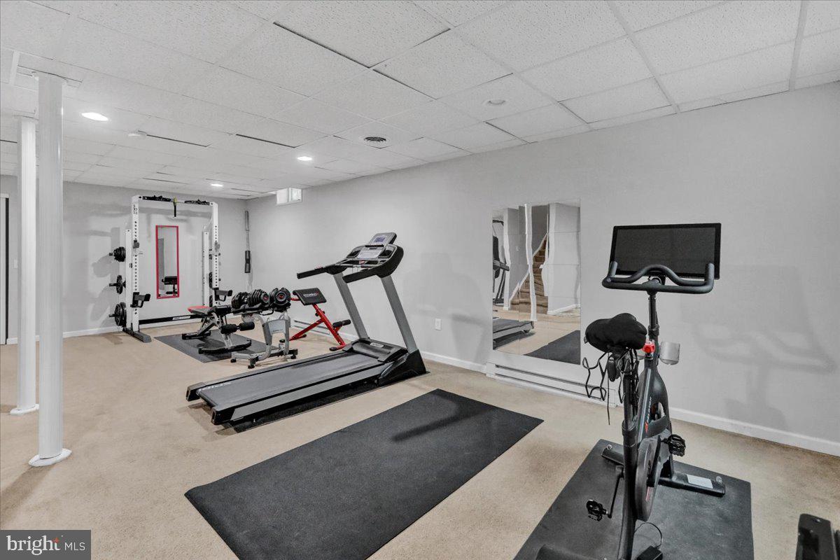 HUNTERS RIDGE - Residential