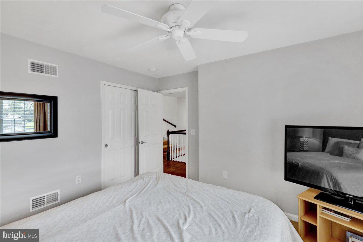 HUNTERS RIDGE - Residential