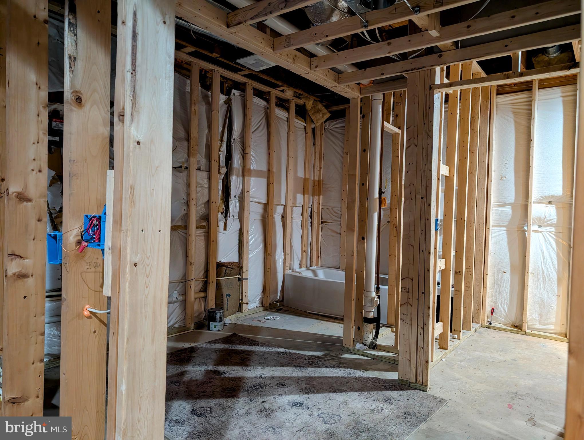 MAGNOLIA WOODS - Residential