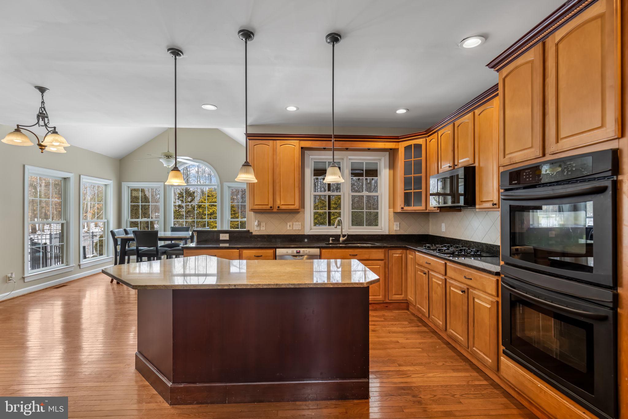 MAGNOLIA WOODS - Residential