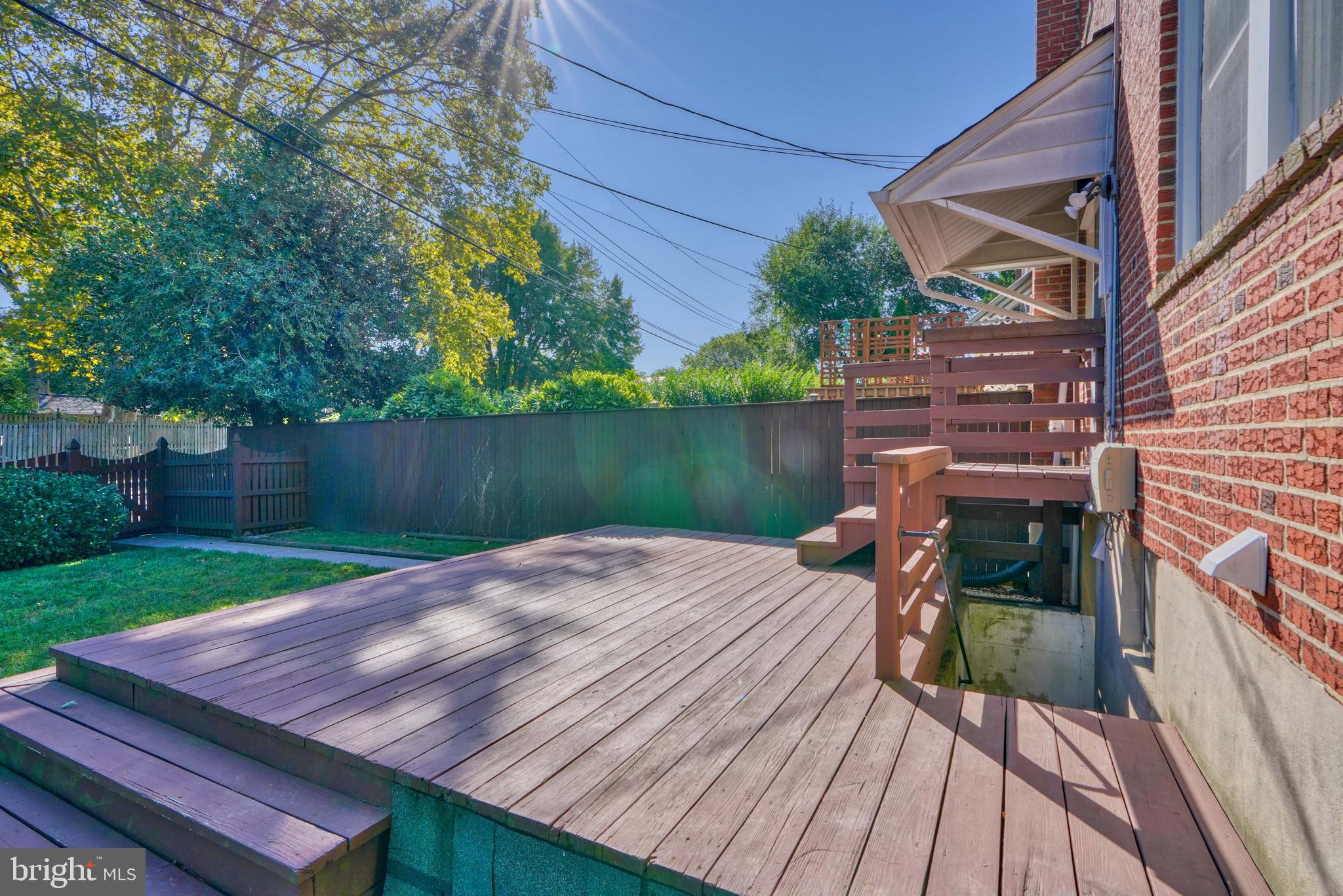 GAYWOOD - Residential Lease