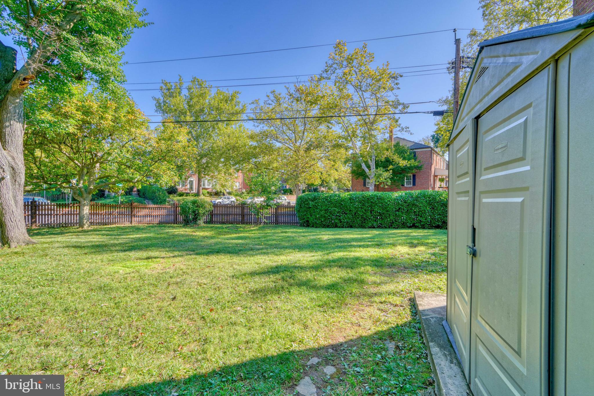 GAYWOOD - Residential Lease