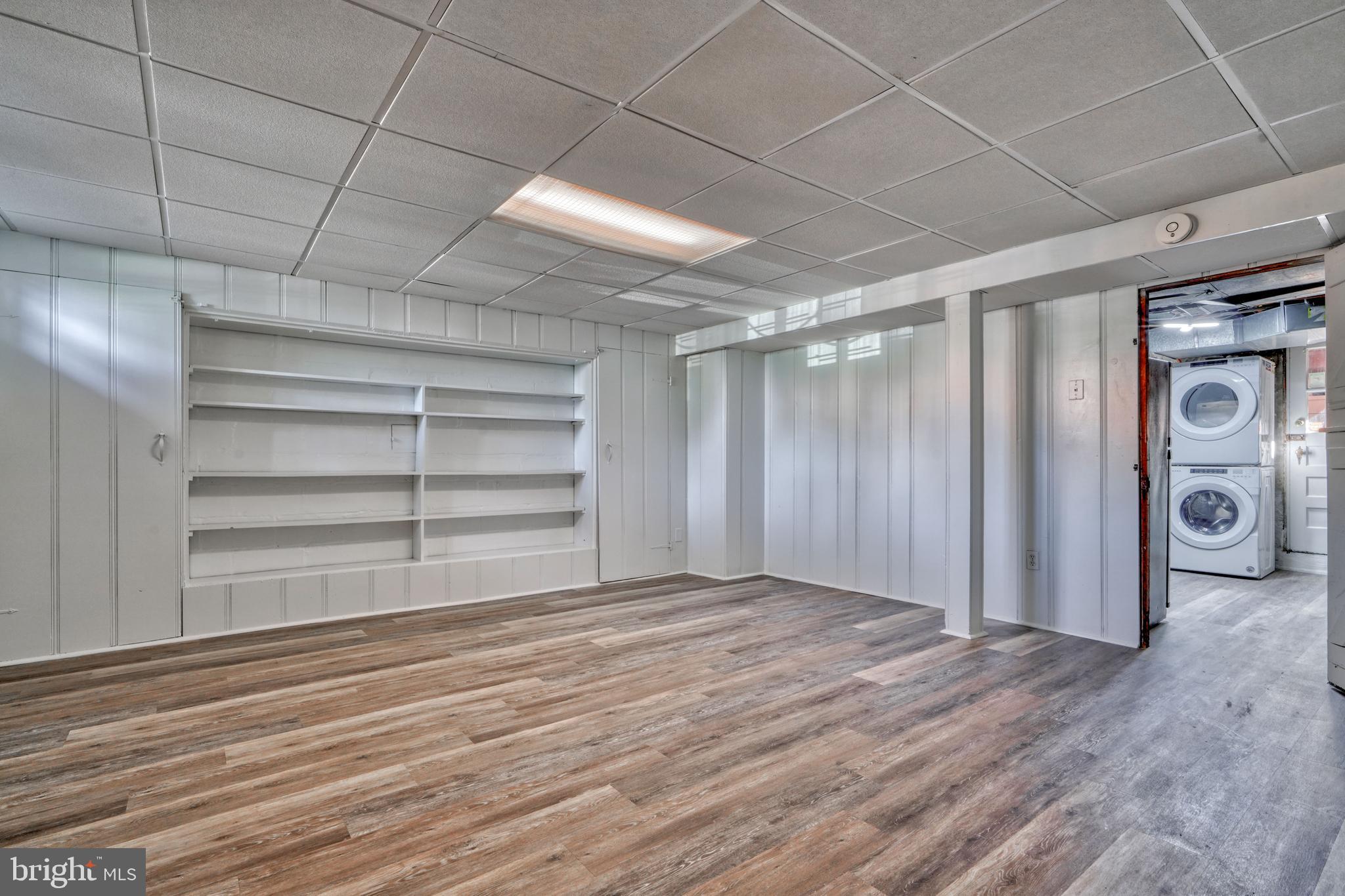 GAYWOOD - Residential Lease