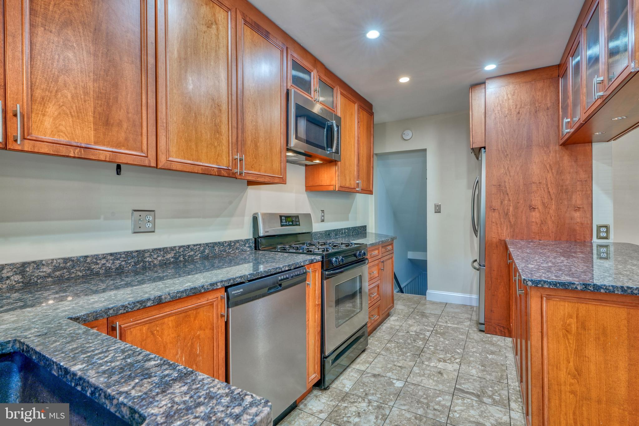 GAYWOOD - Residential Lease