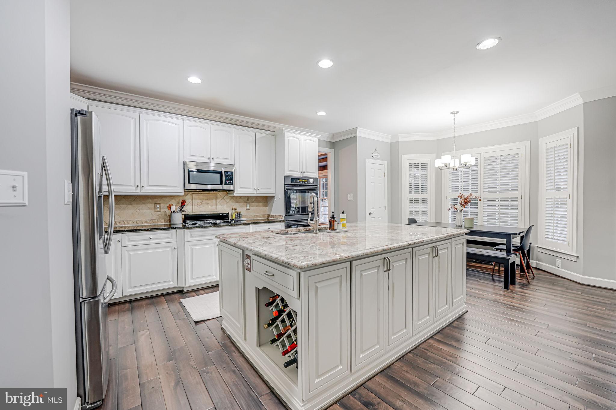 OAKTON PARK - Residential