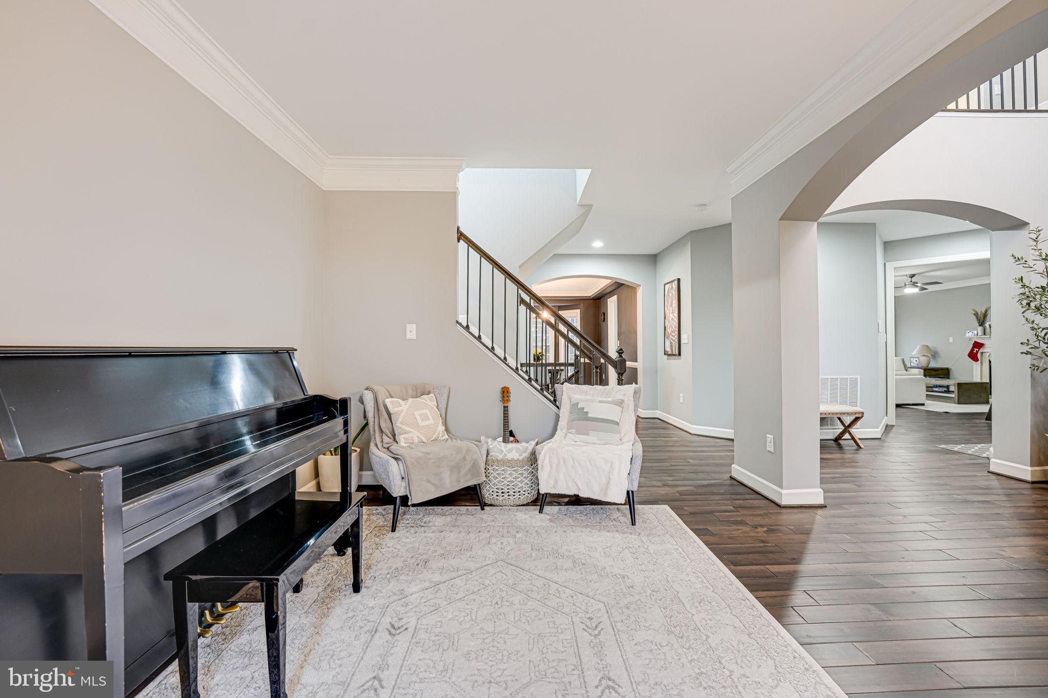 OAKTON PARK - Residential