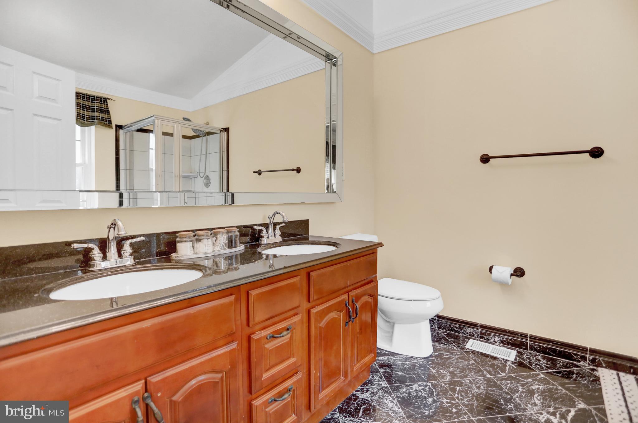 LYONS GATE - Residential