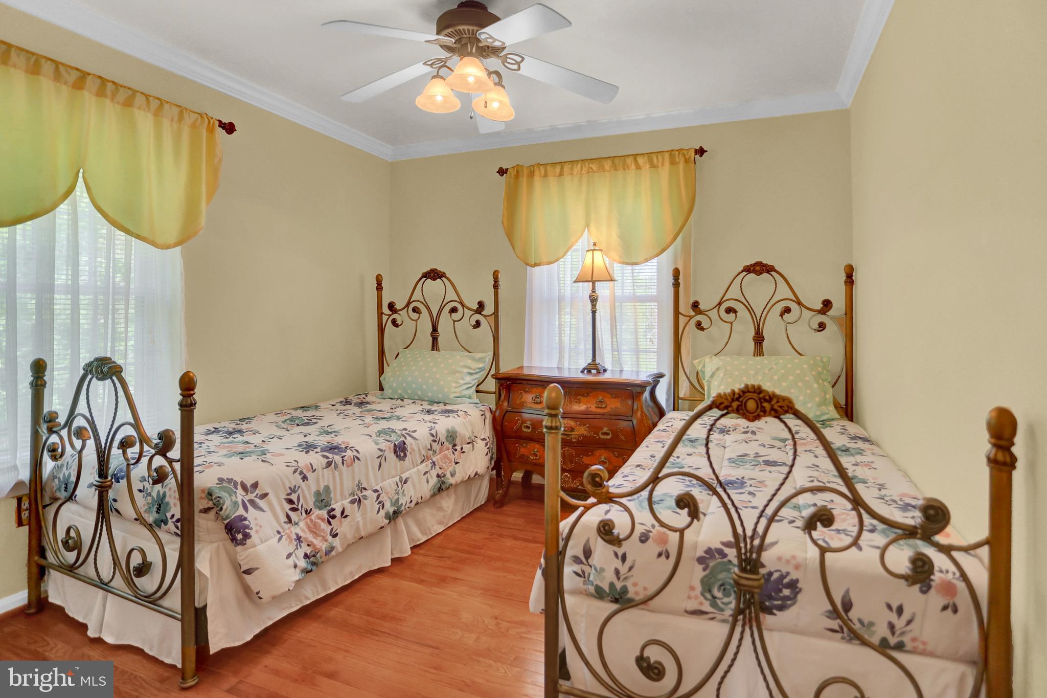 LYONS GATE - Residential