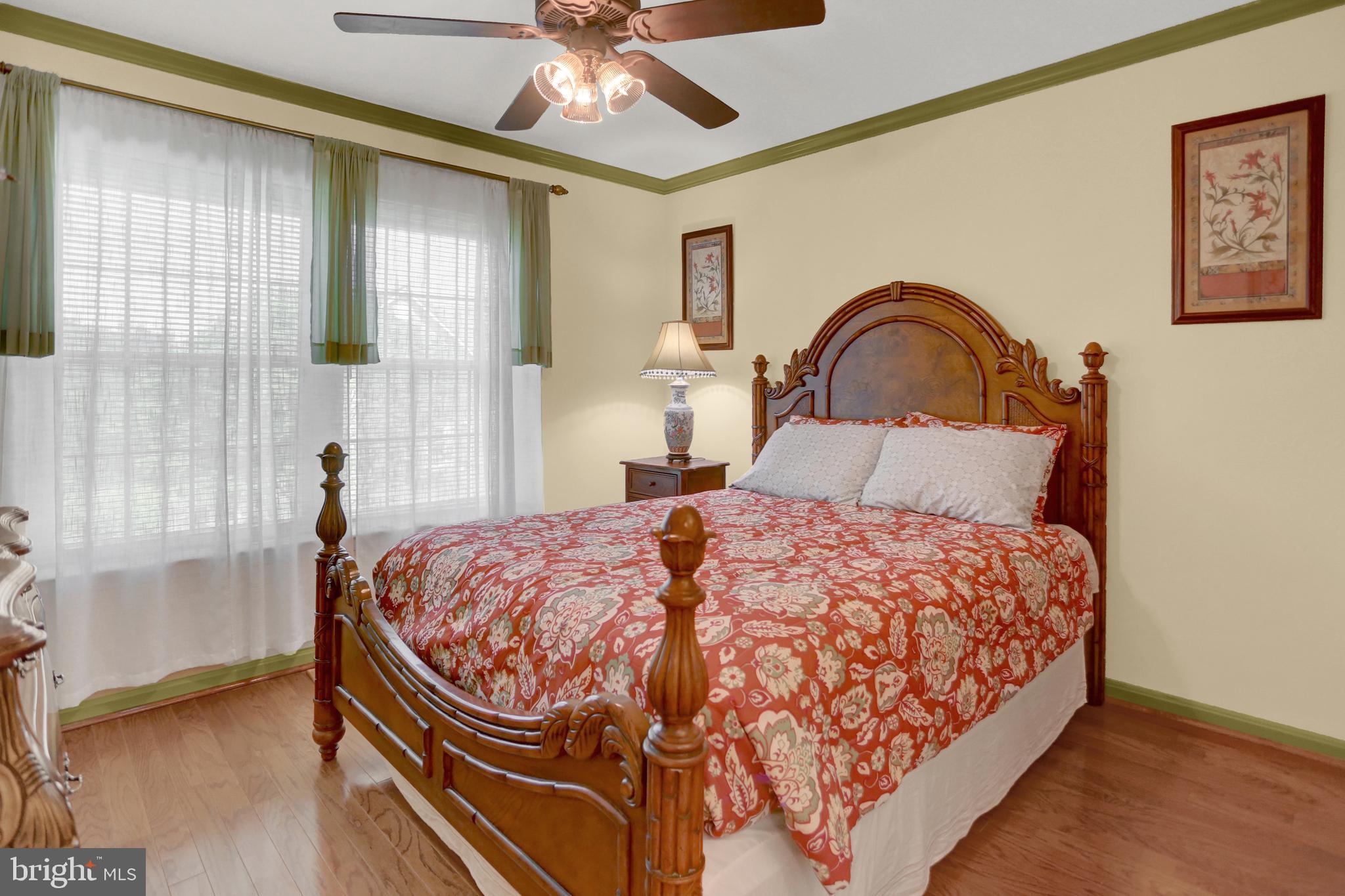 LYONS GATE - Residential