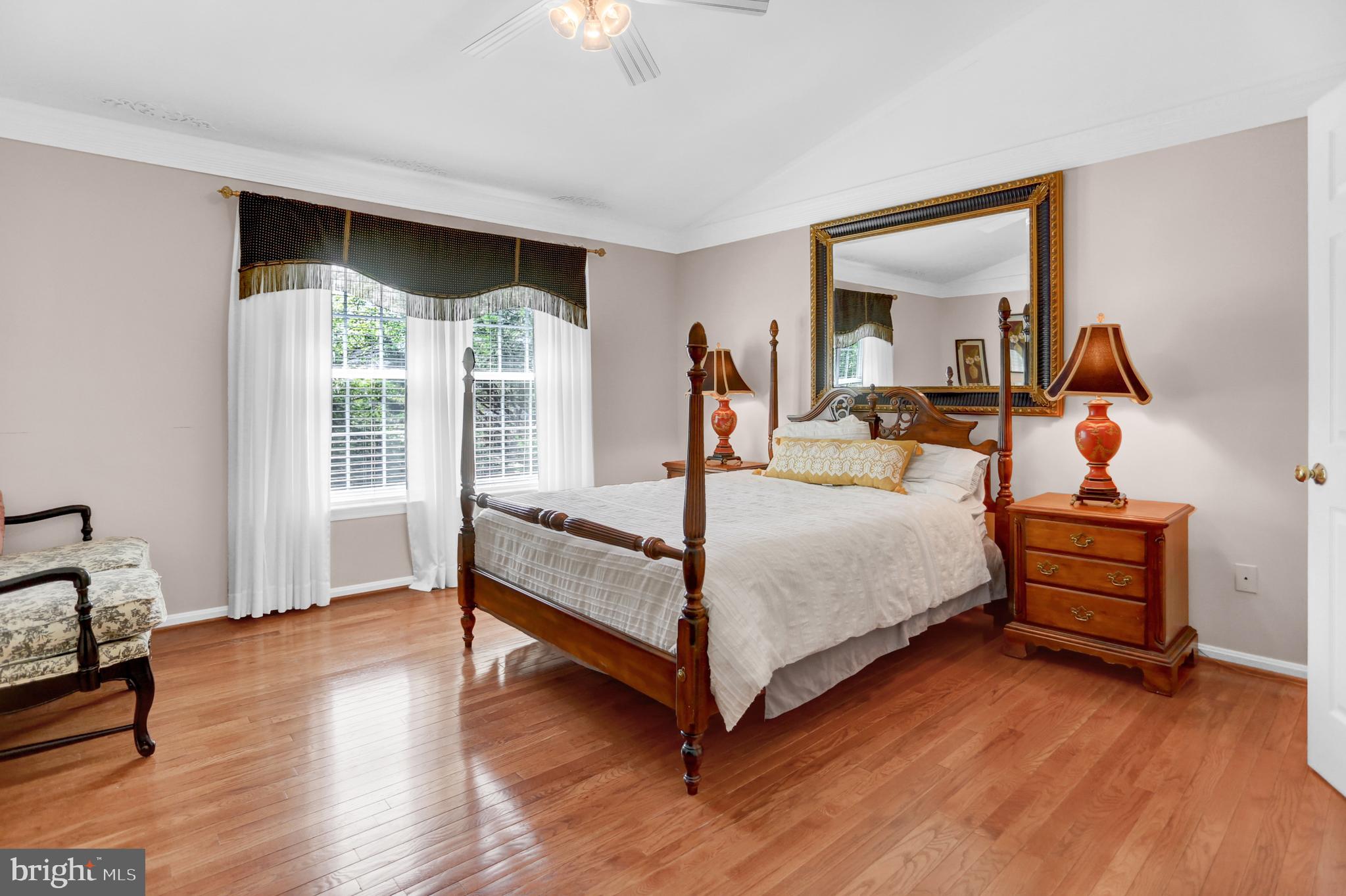 LYONS GATE - Residential