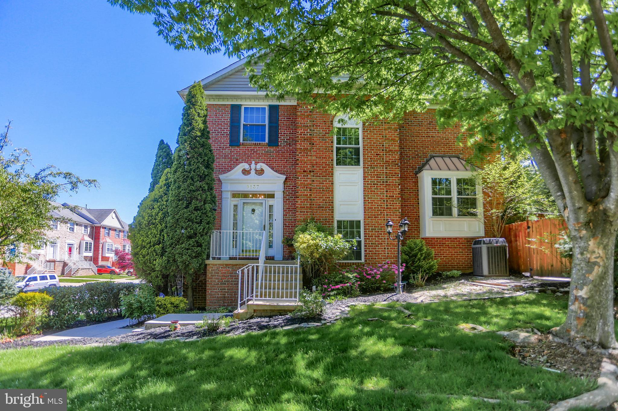 LYONS GATE - Residential