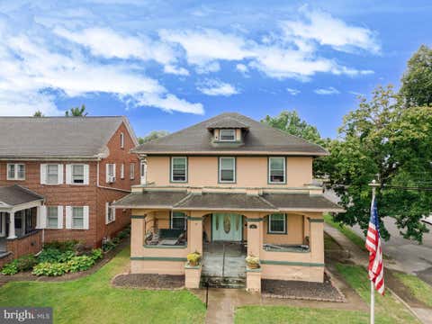 Photo of 1025 W King Street, MARTINSBURG, WV 25401 (MLS # WVBE2053024)
