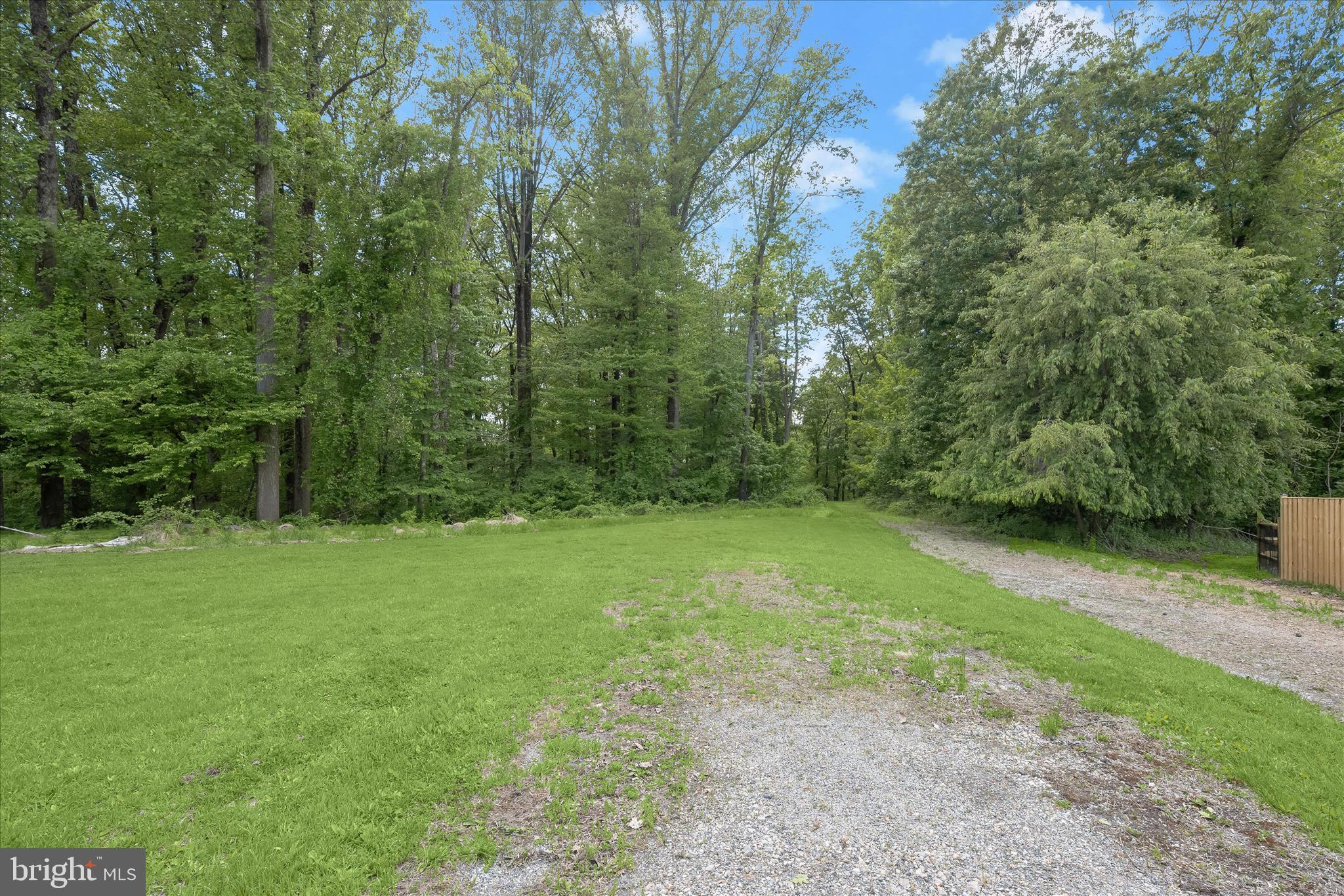 2994 FALLS RUN ROAD
