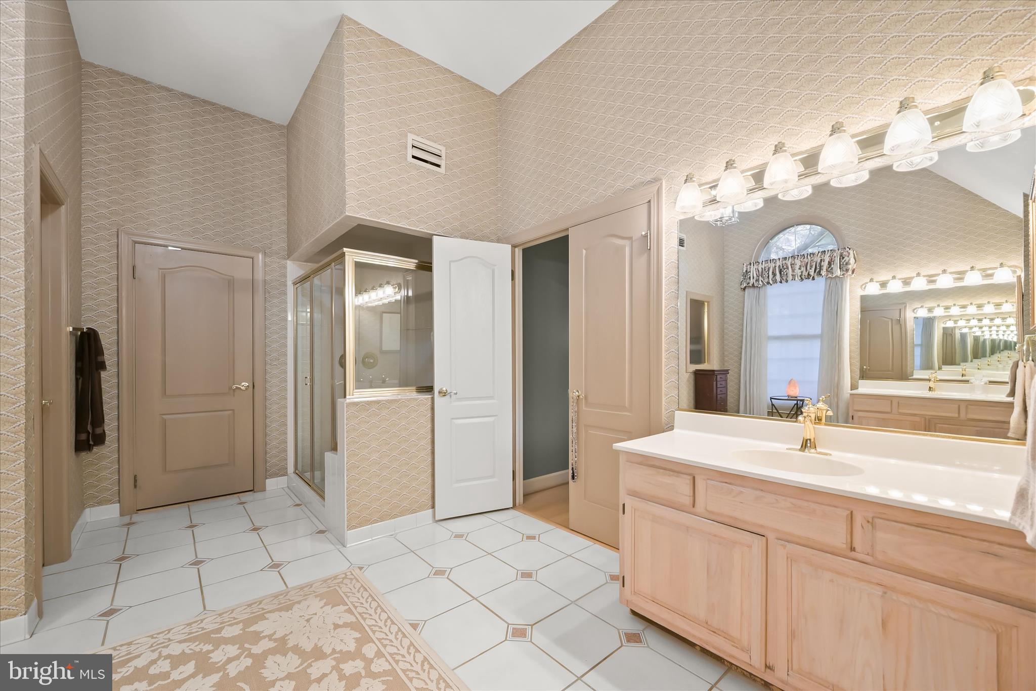 SEVERN VIEW - Residential