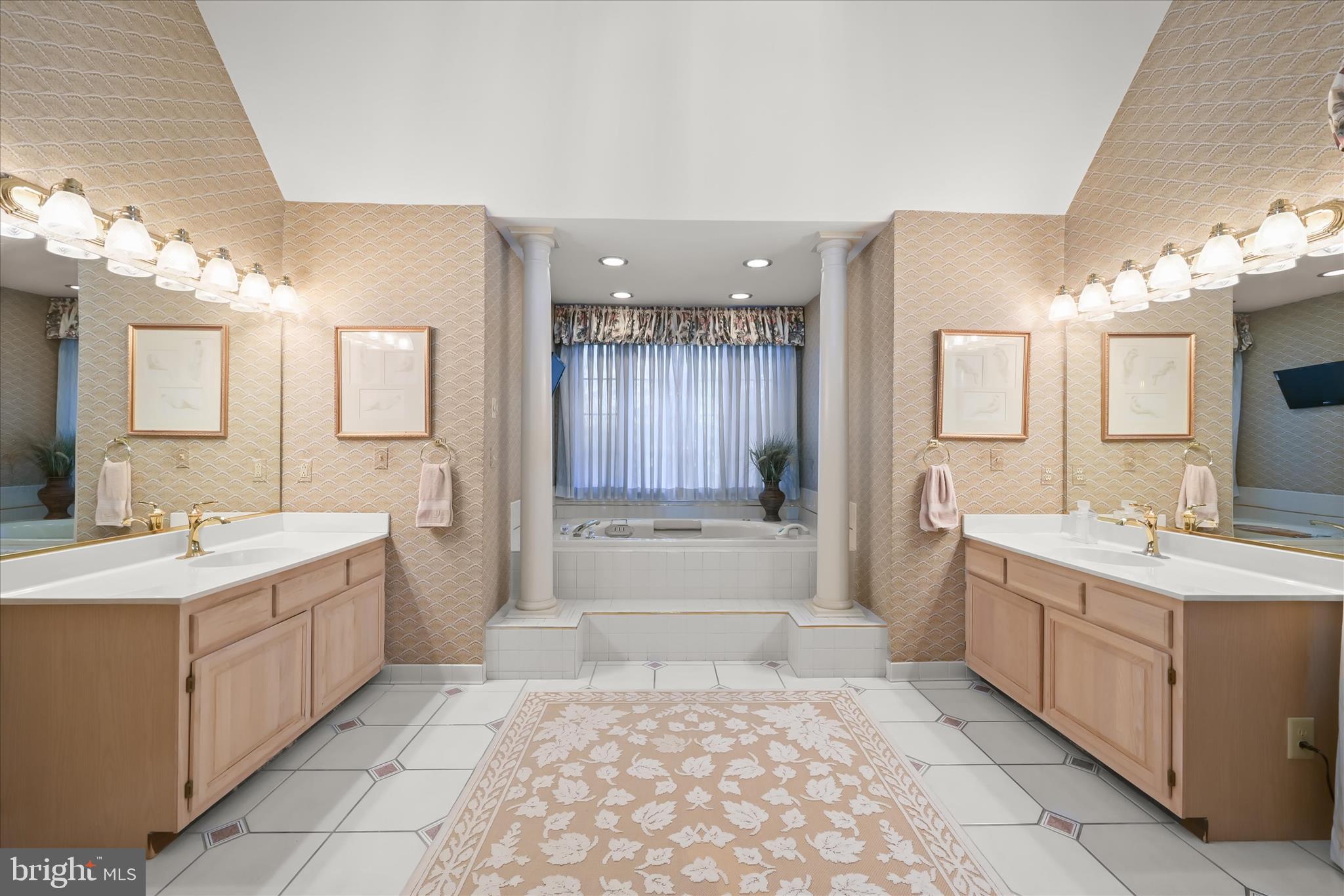 SEVERN VIEW - Residential