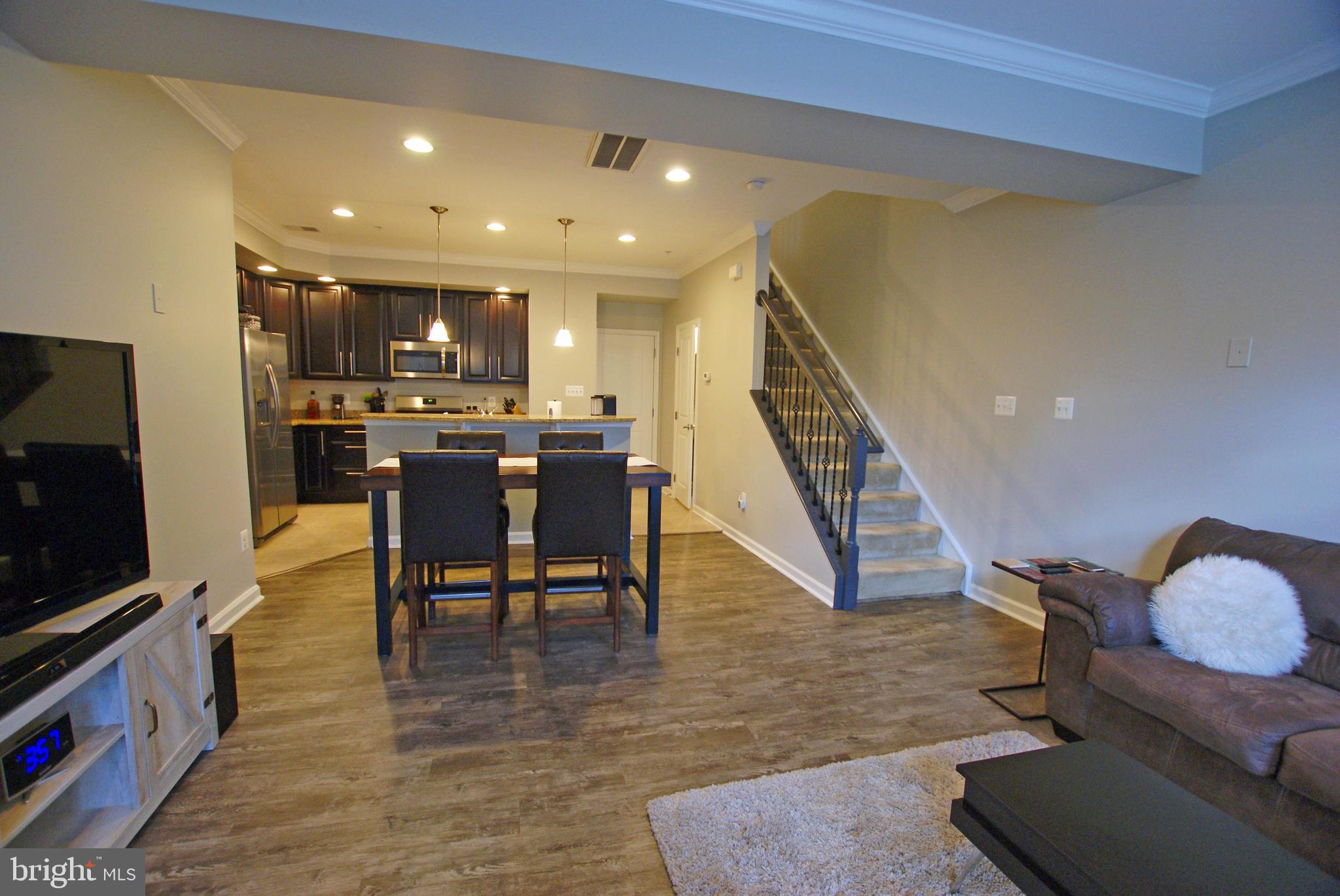 SOMERSET CONDO - Residential Lease