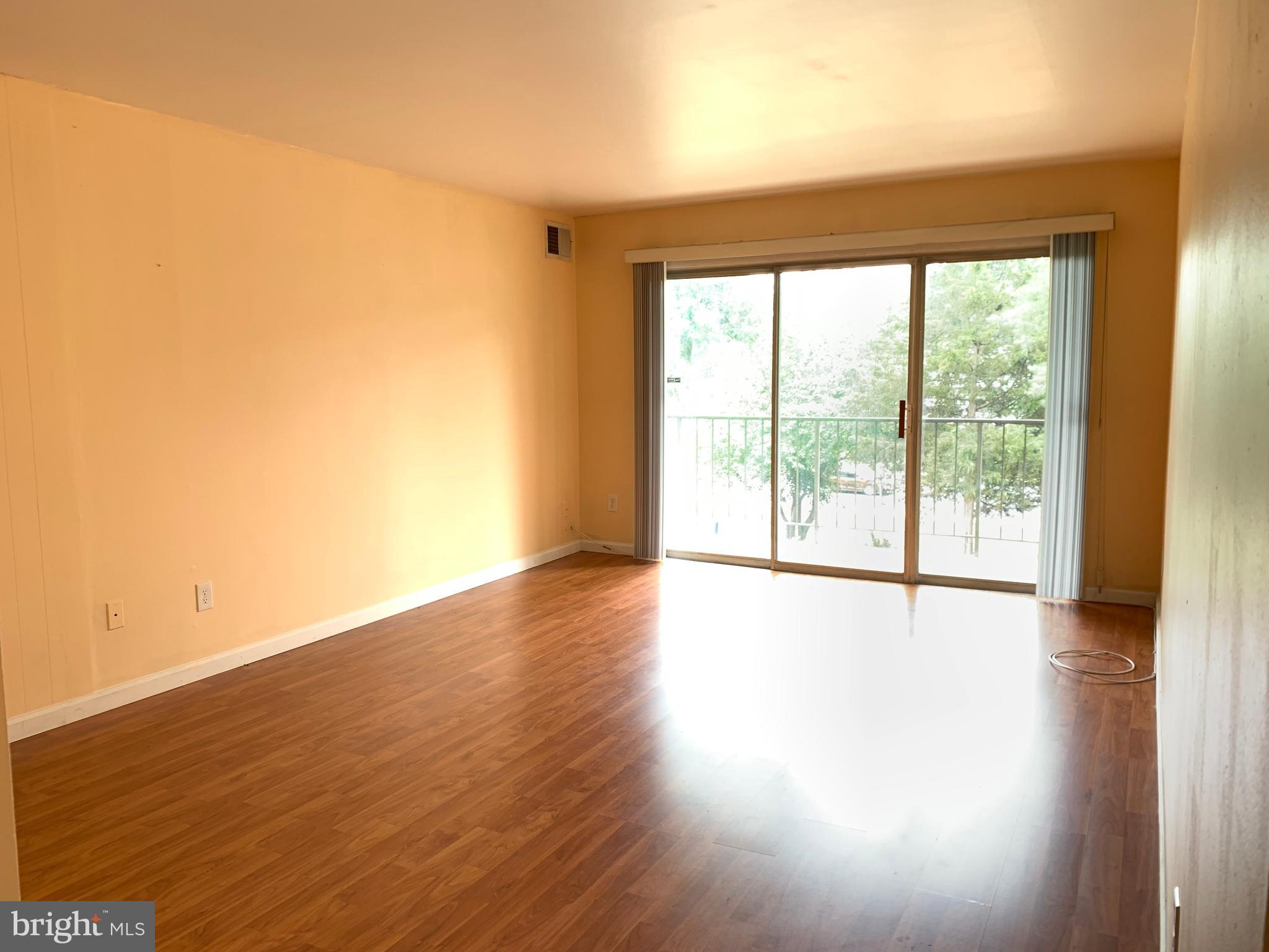 WALNUT GROVE - Residential Lease