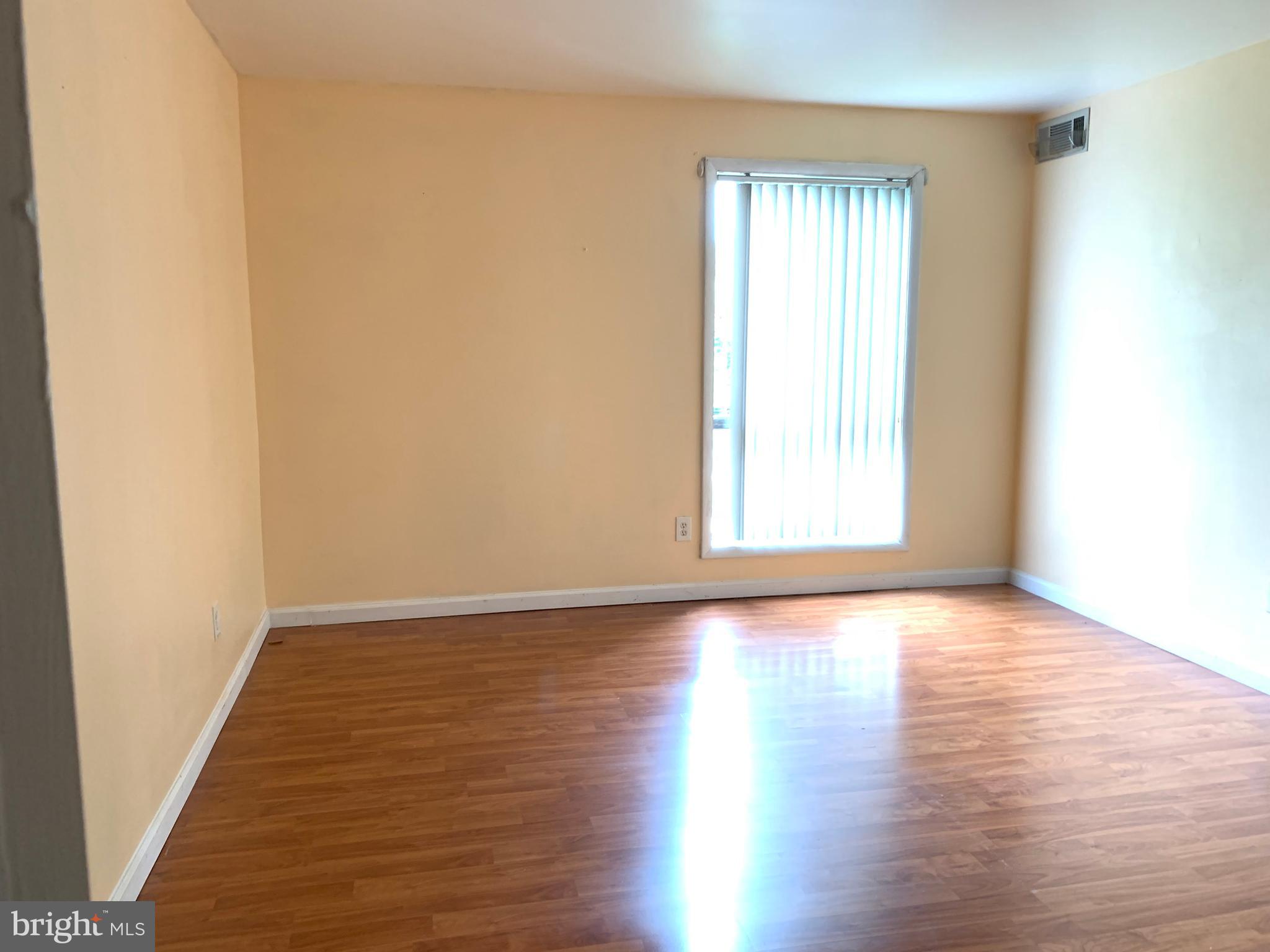 WALNUT GROVE - Residential Lease