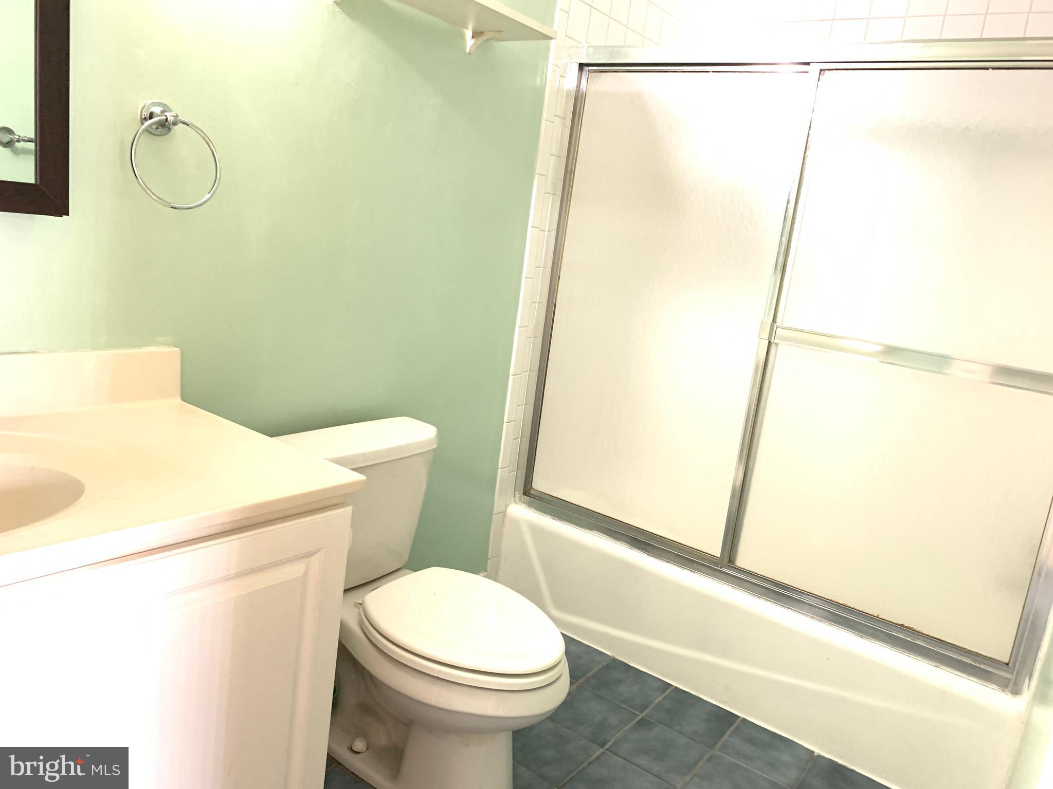 WALNUT GROVE - Residential Lease