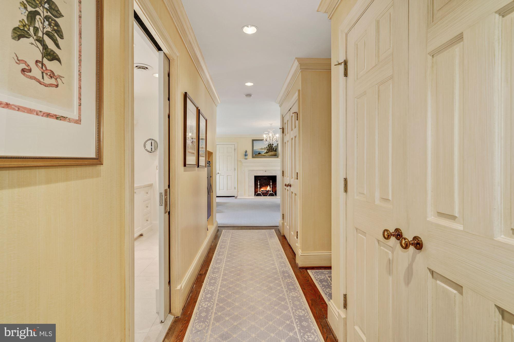 CHEVY CHASE VILLAGE - Residential