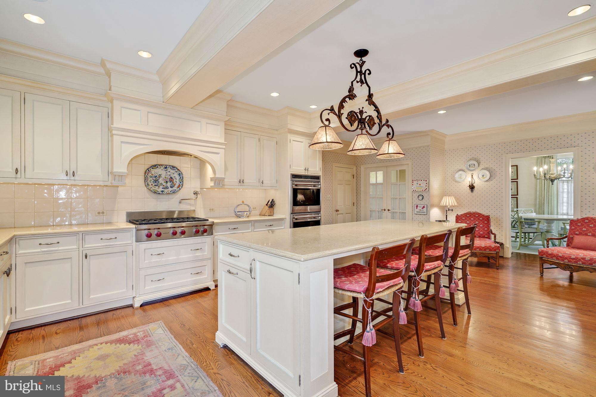 CHEVY CHASE VILLAGE - Residential