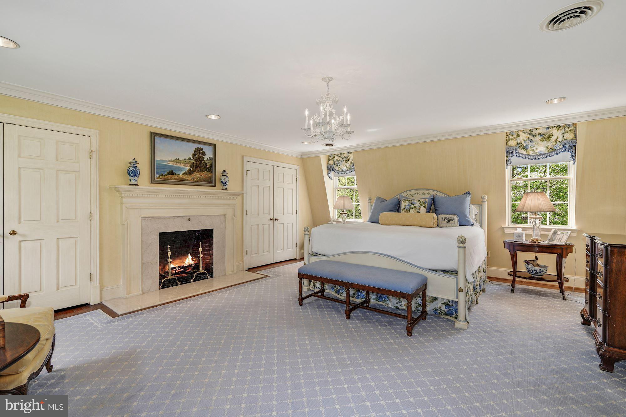 CHEVY CHASE VILLAGE - Residential