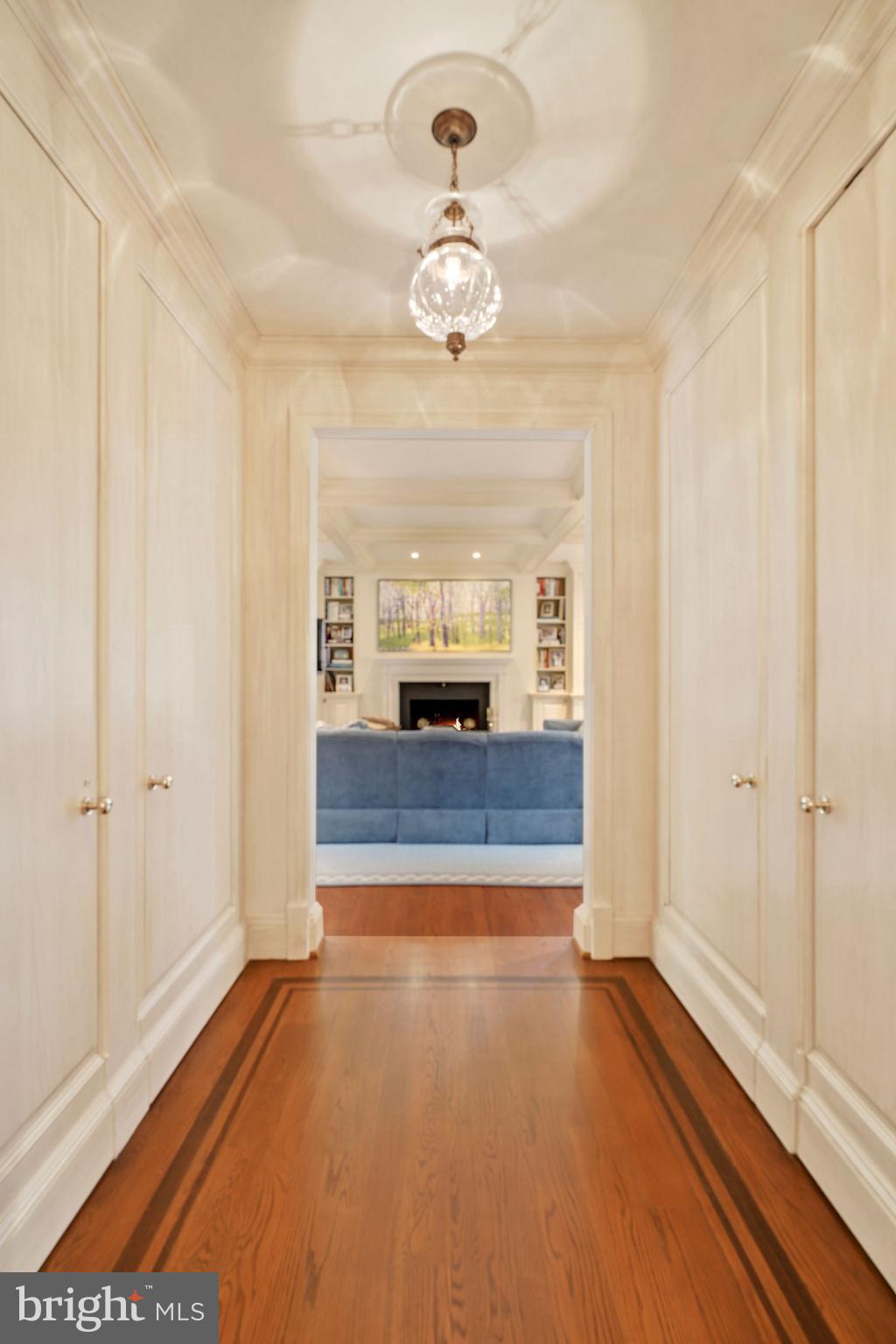 CHEVY CHASE VILLAGE - Residential