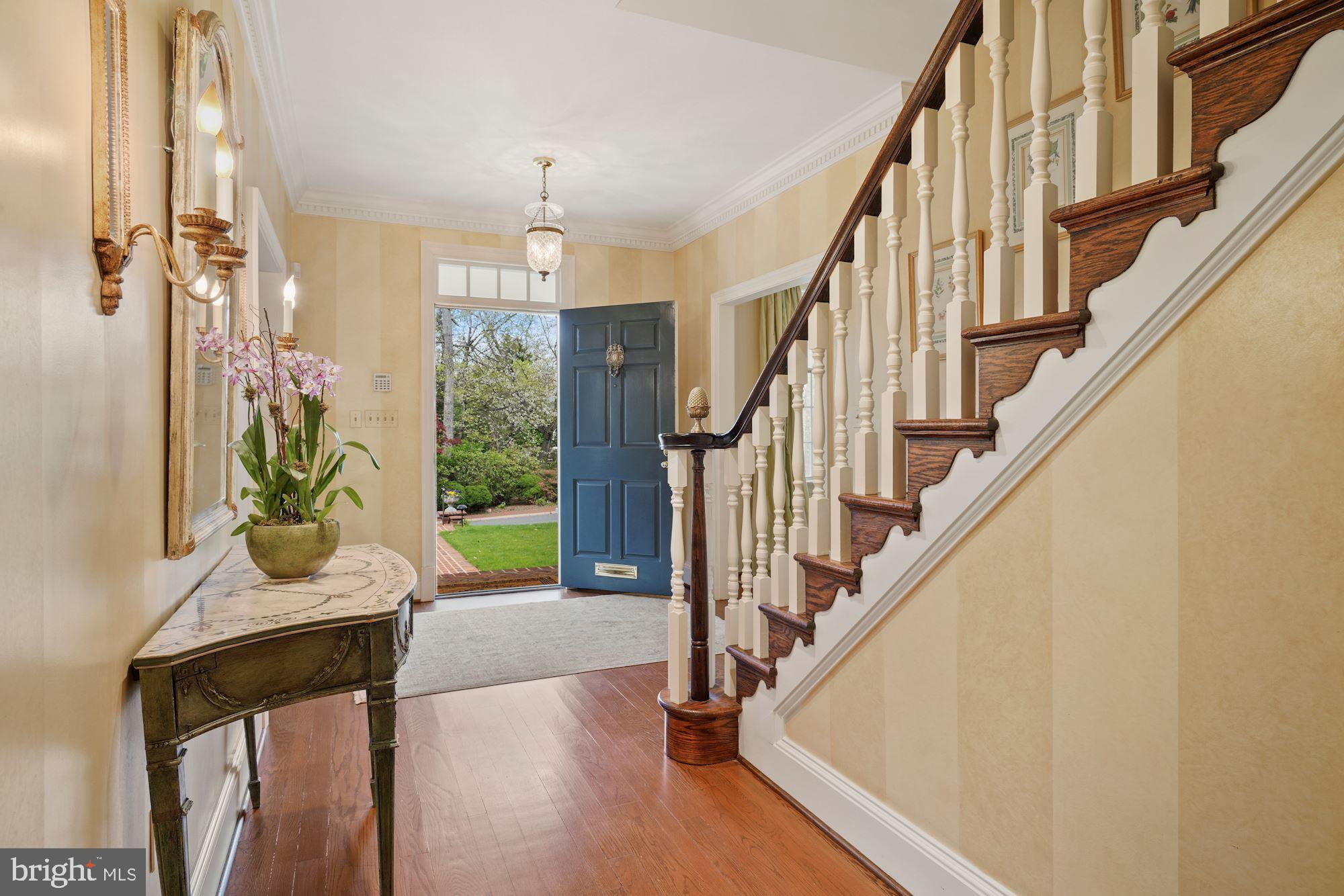 CHEVY CHASE VILLAGE - Residential