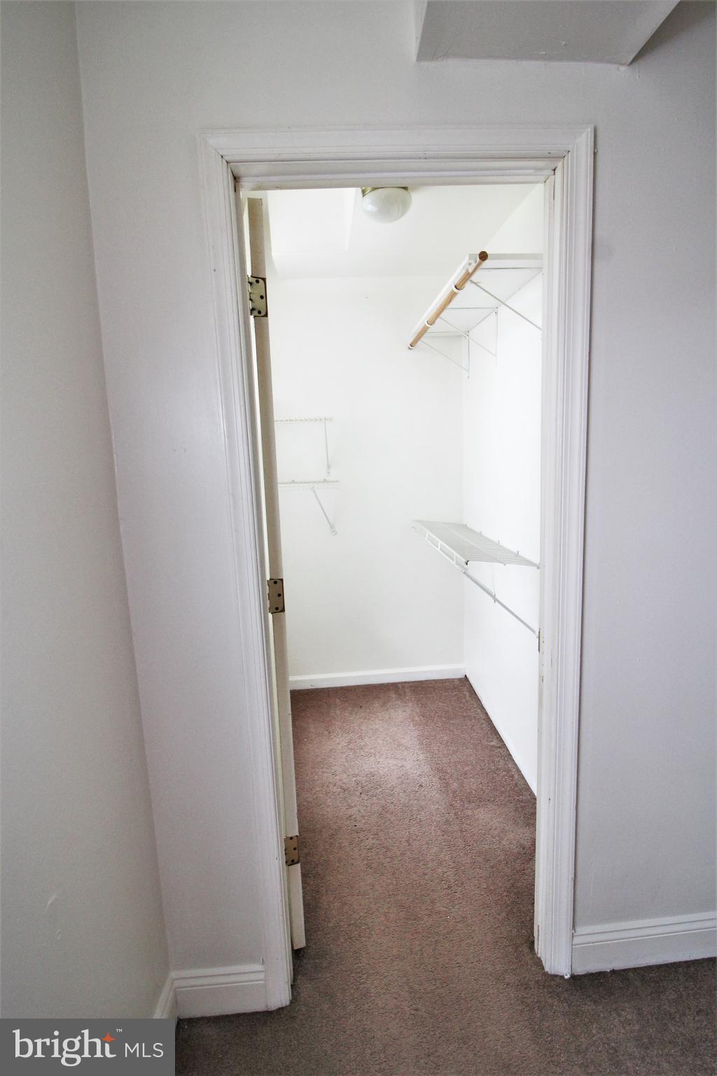 CHARLES VILLAGE - Residential