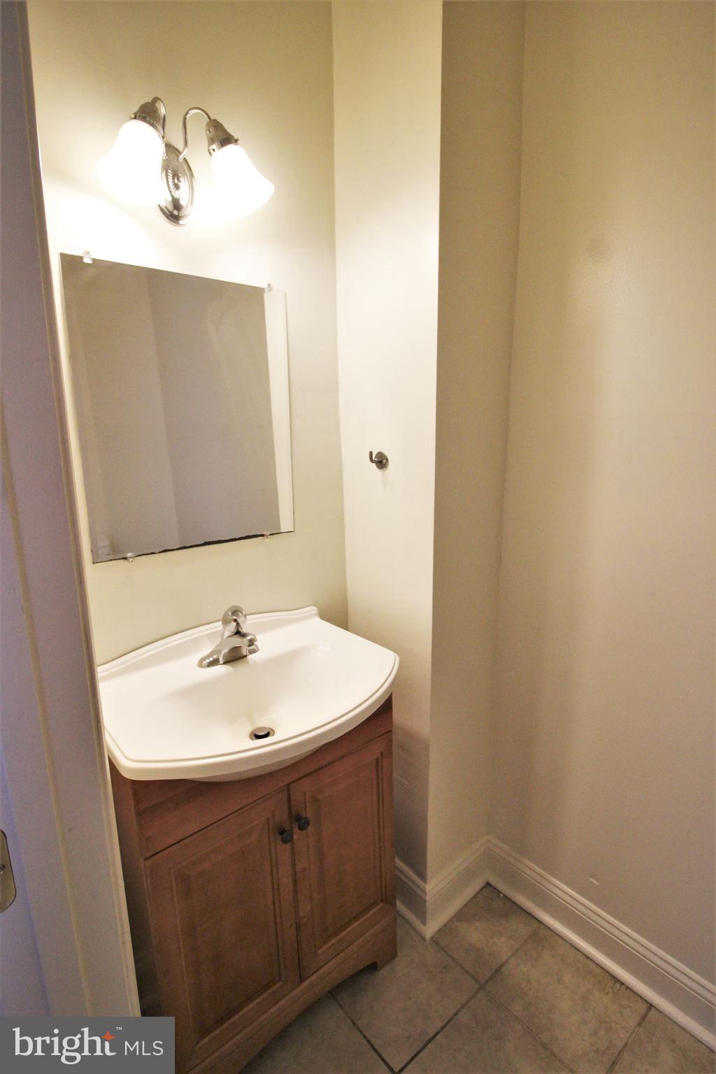 CHARLES VILLAGE - Residential