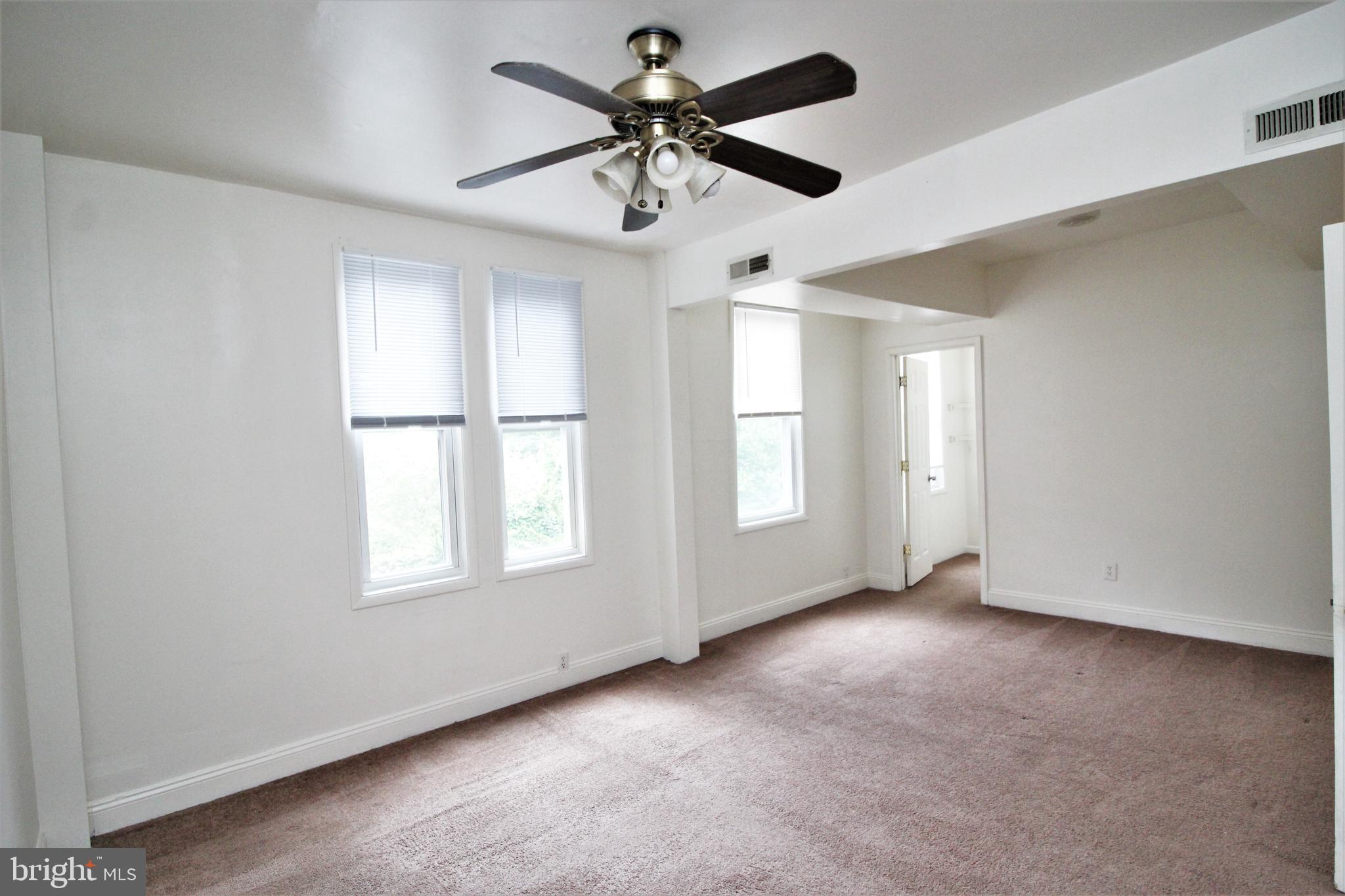 CHARLES VILLAGE - Residential