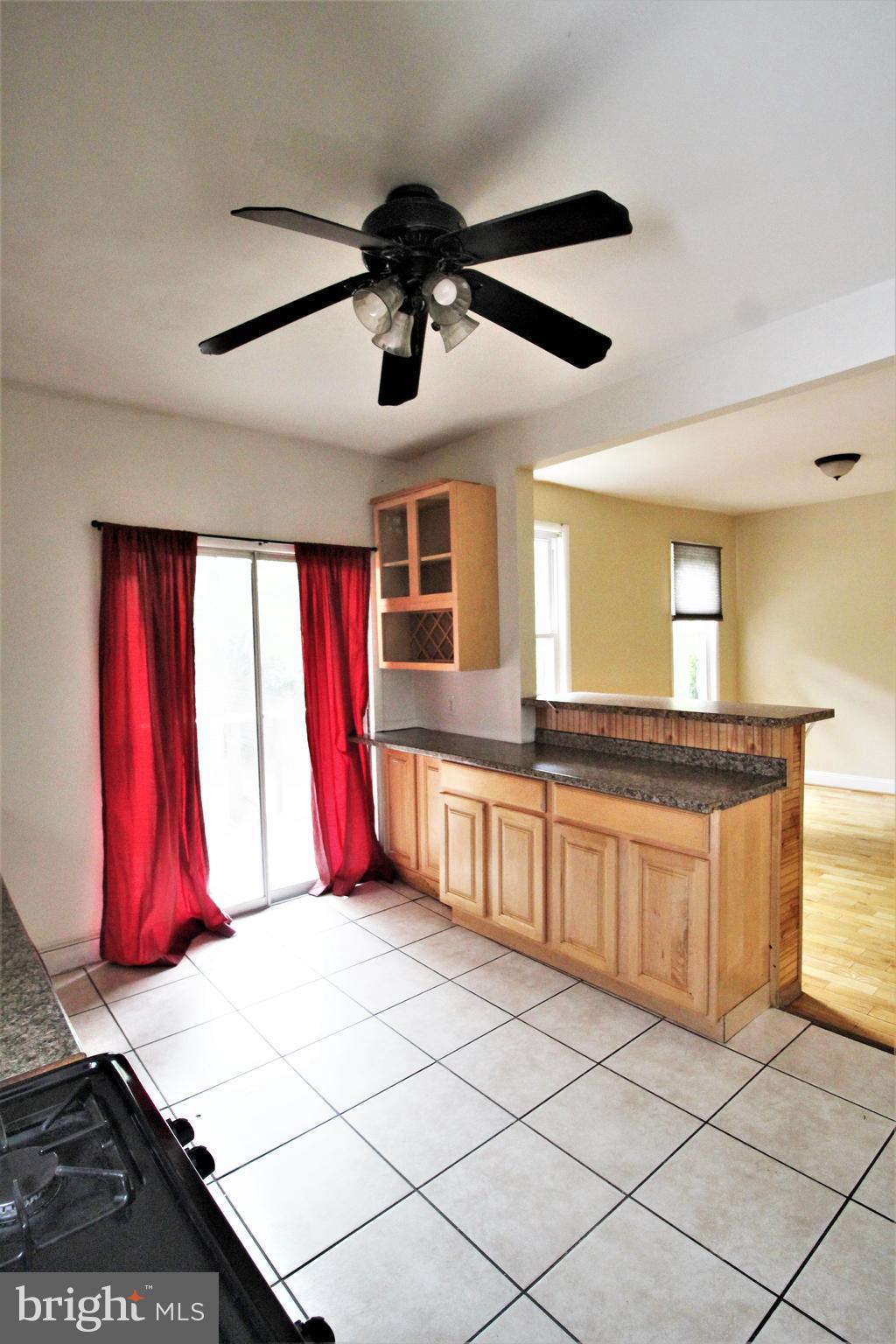 CHARLES VILLAGE - Residential