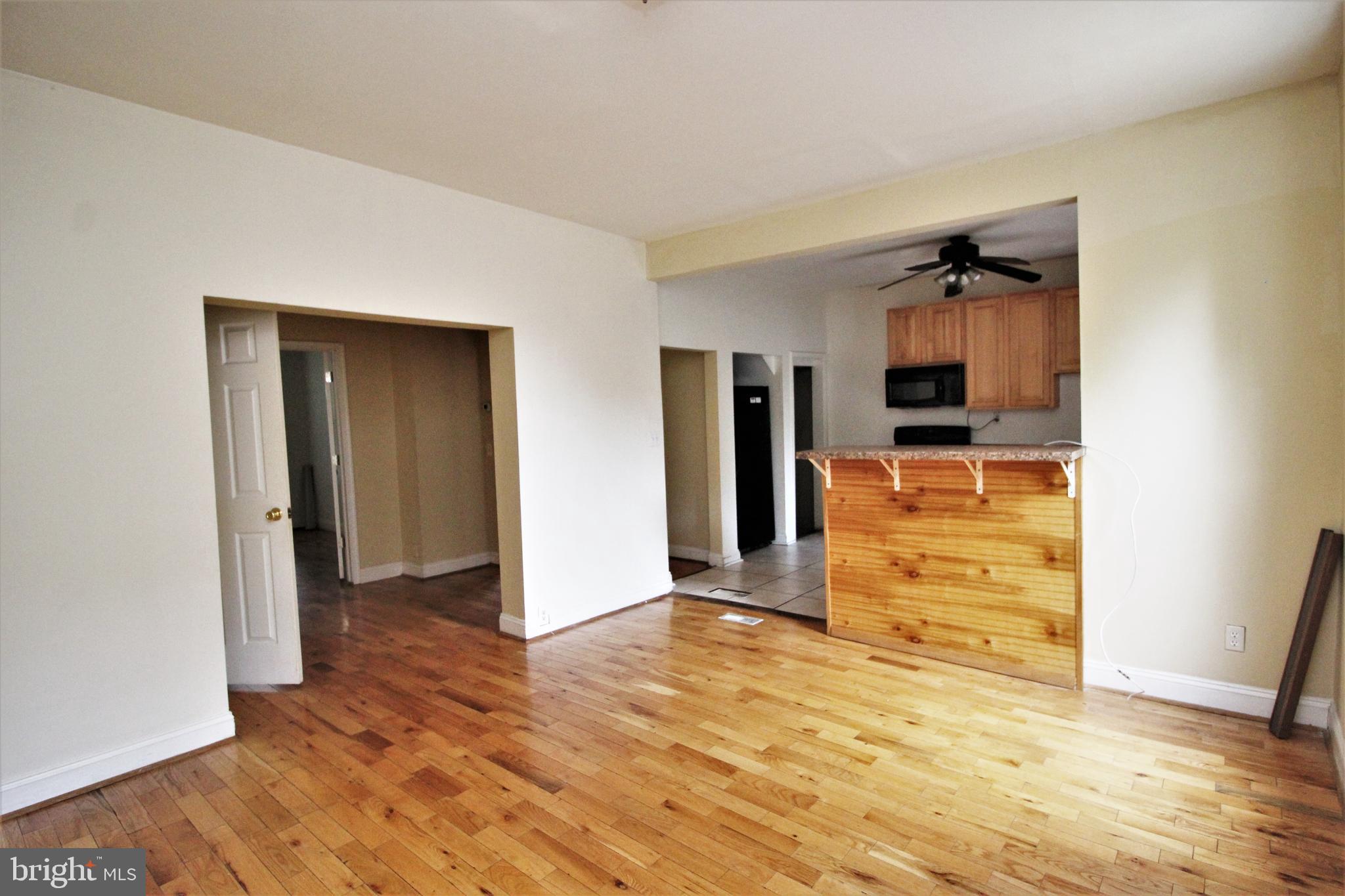 CHARLES VILLAGE - Residential