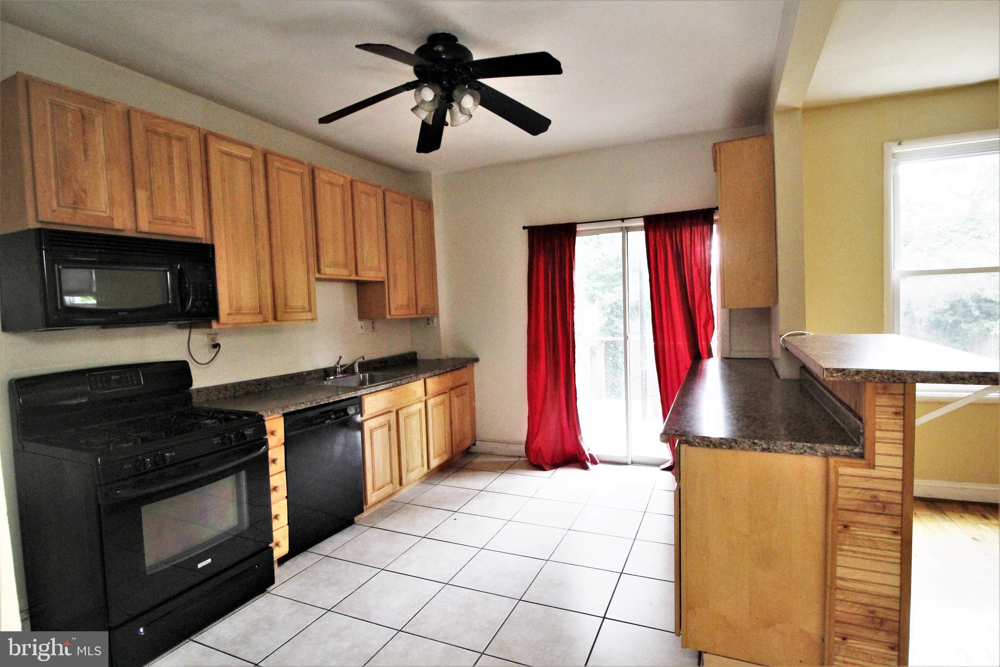 CHARLES VILLAGE - Residential