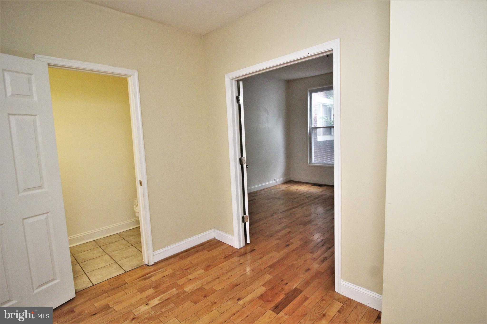 CHARLES VILLAGE - Residential