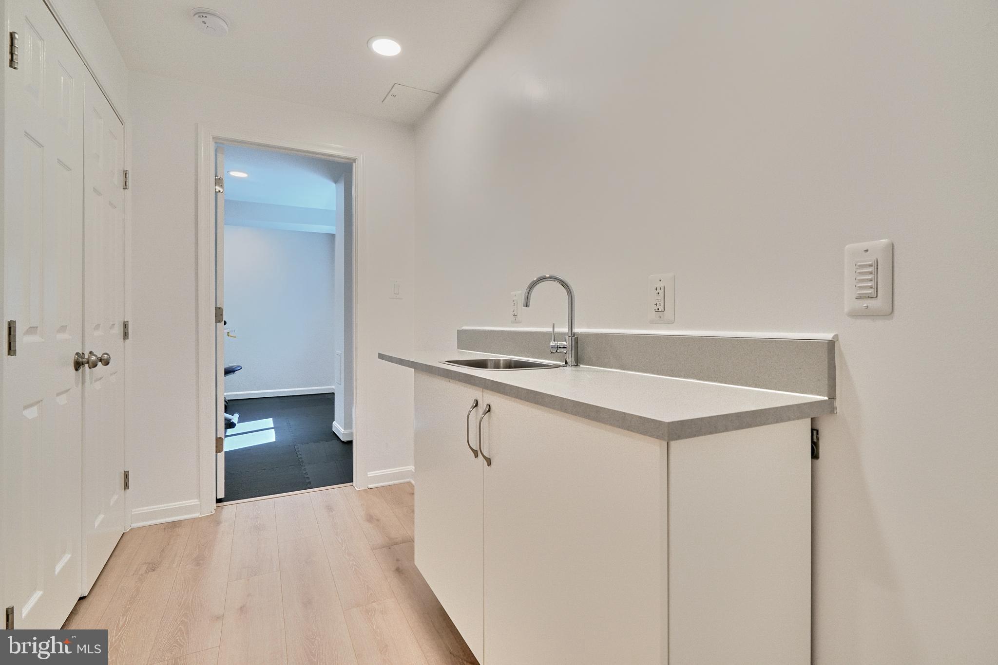 CROFTON HIGHLANDS - Residential