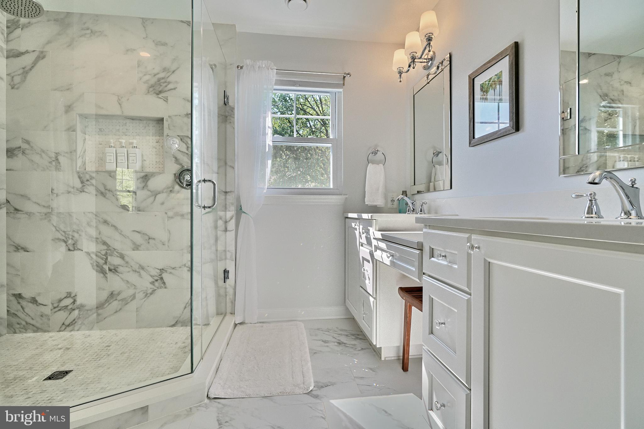 CROFTON HIGHLANDS - Residential