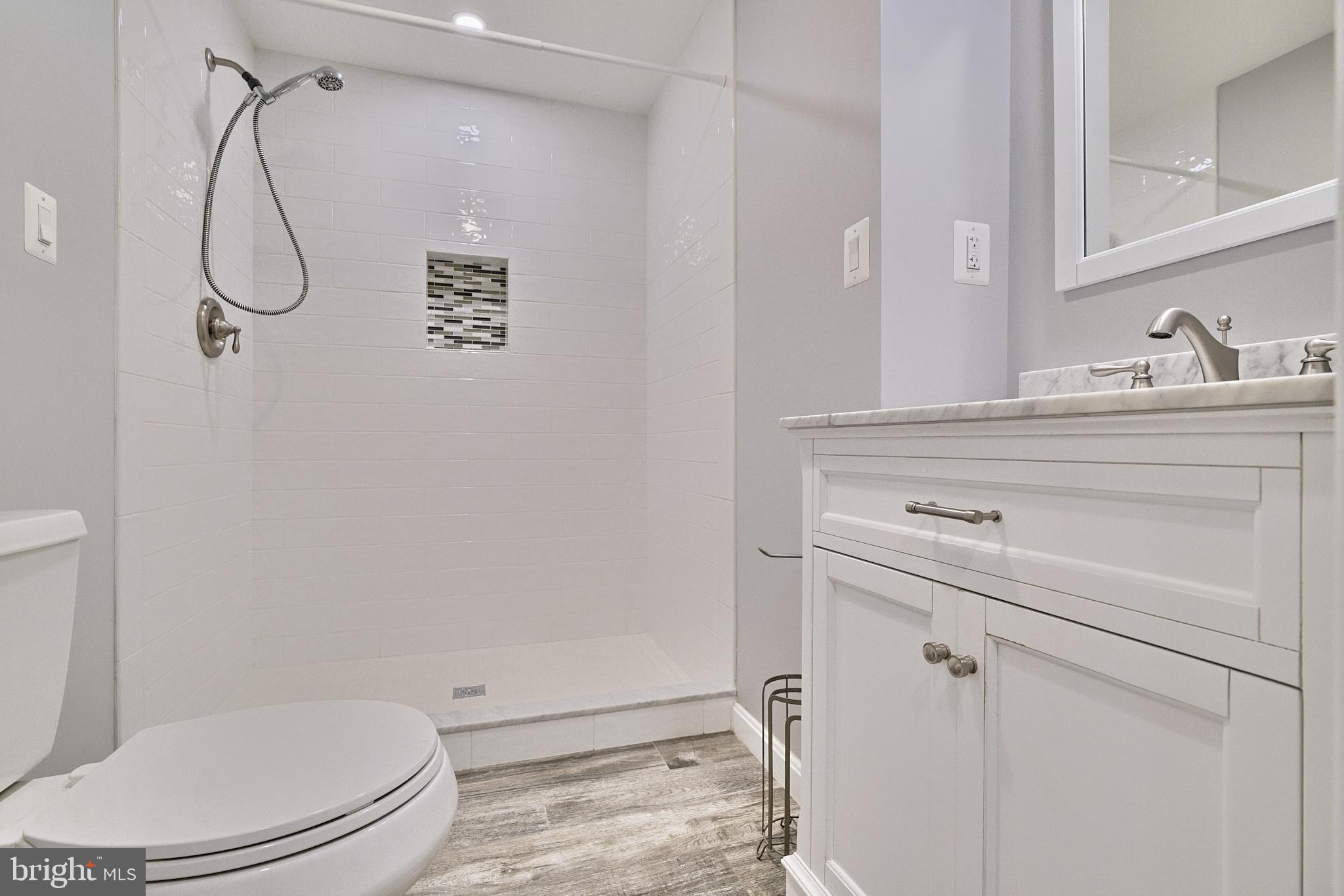 CROFTON HIGHLANDS - Residential