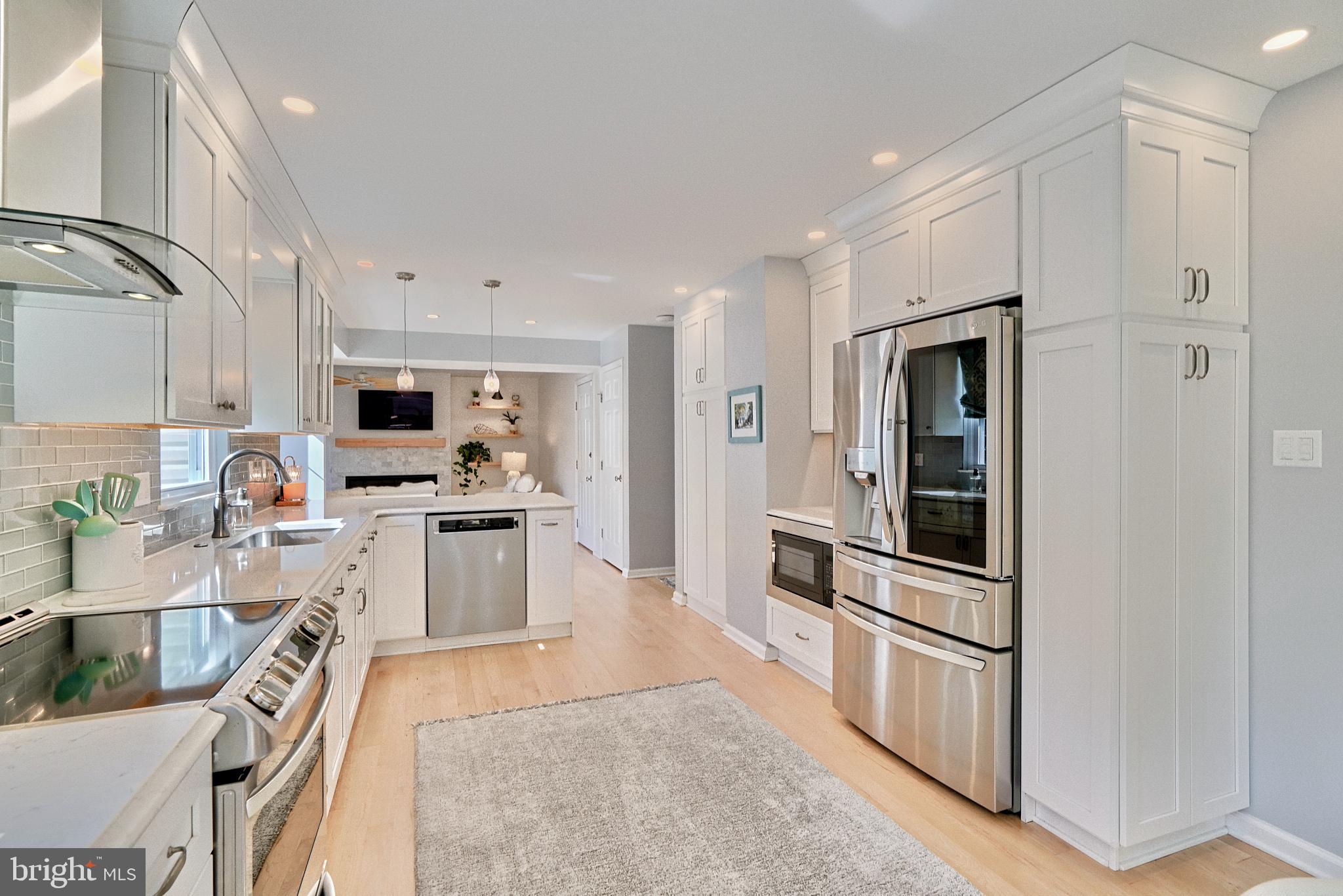 CROFTON HIGHLANDS - Residential