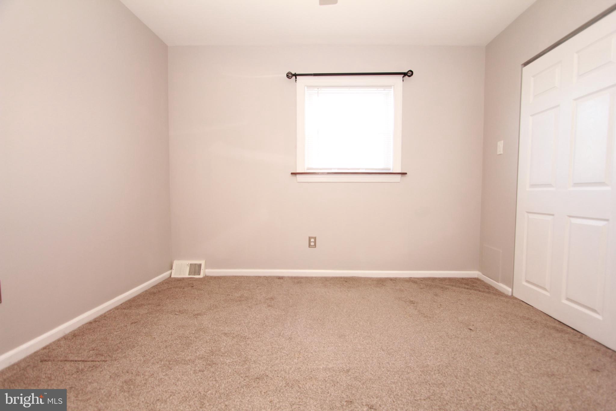 HOLME CIRCLE - Residential