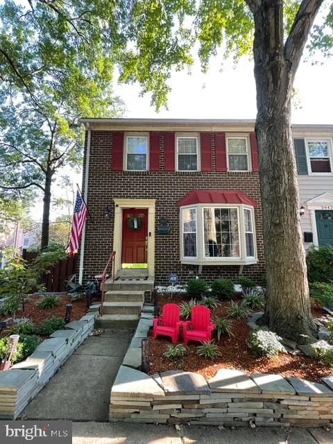 5944 Berkshire Court, Alexandria, VA 22303