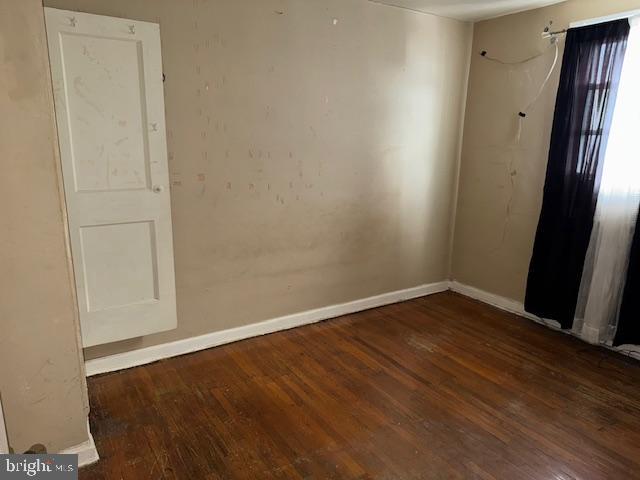 ELMWOOD PARK - Residential